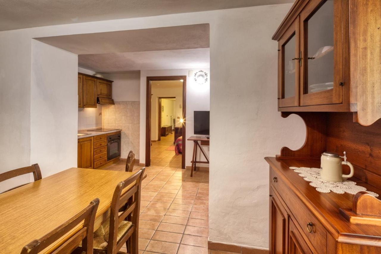 Agriturismo Casella Del Piano Губио Екстериор снимка